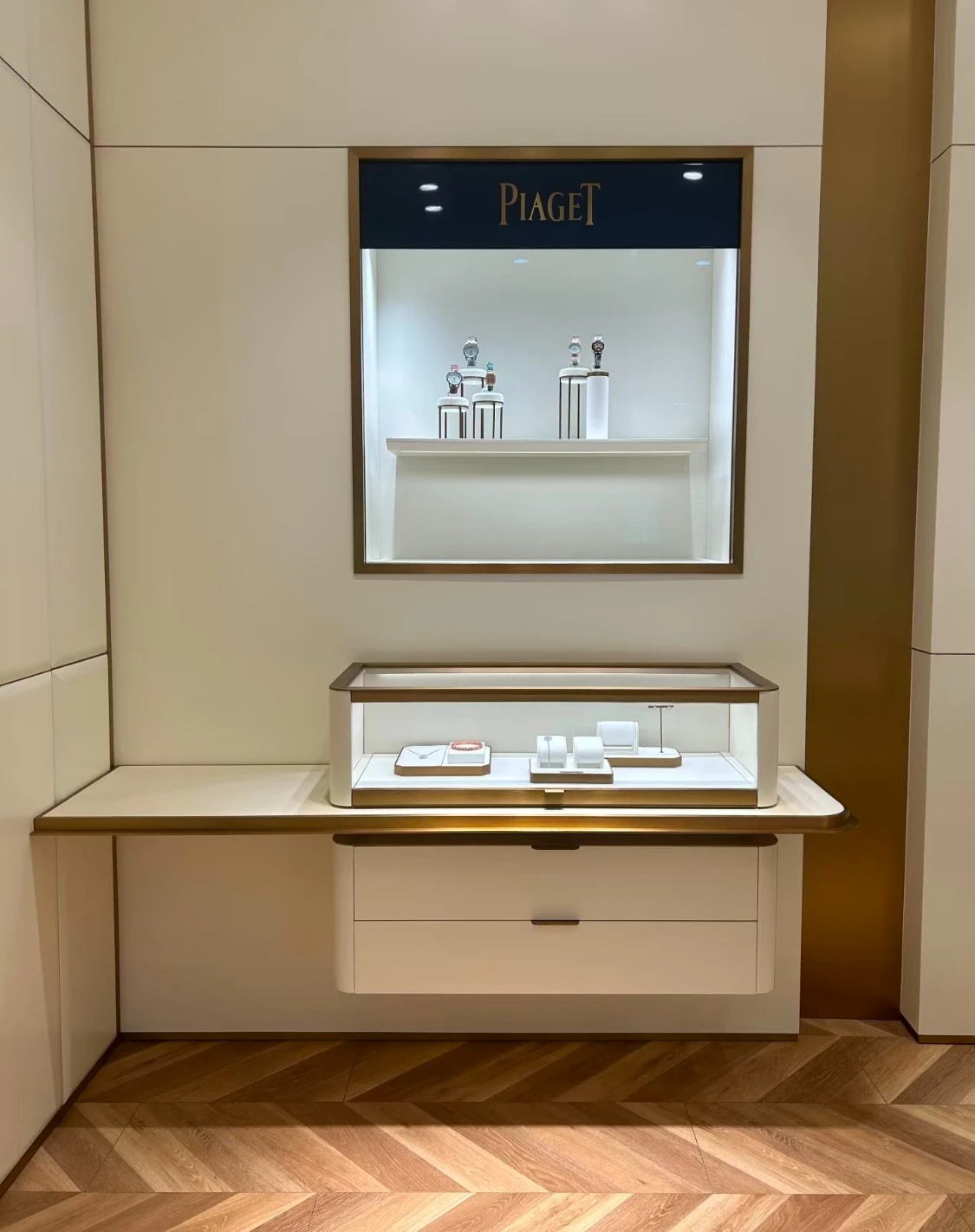 Stainless Steel Jewelry Display Cabinet
