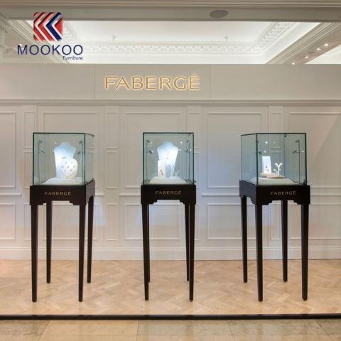 Zakázkové vitríny