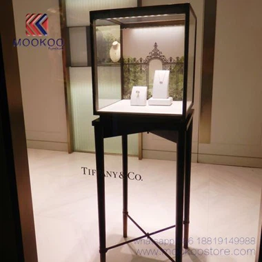 Vysoký design šperků