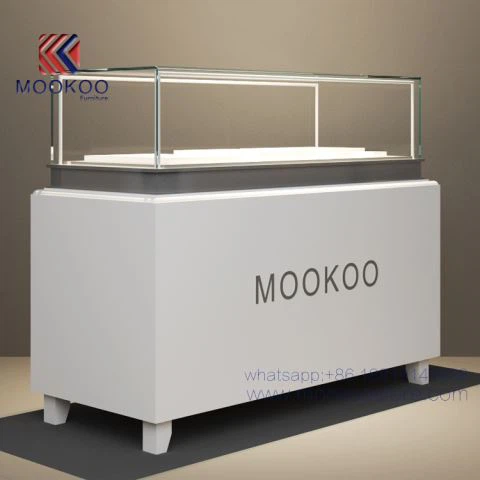 Dřevěné vitríny pro šperky