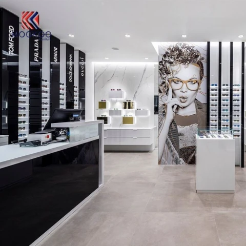 Interiér zářivě černé a bílé brýle Shop Design brýle na brýle