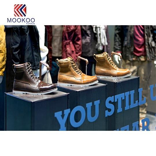 Clothing Store Dispay Design